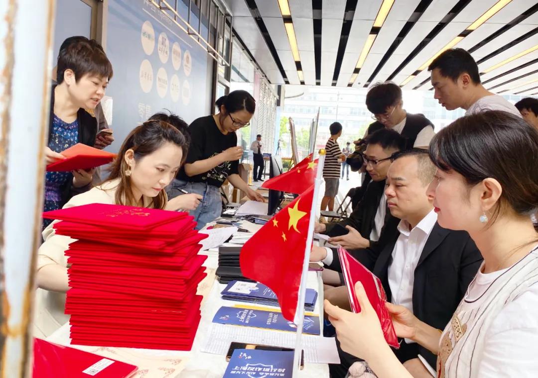 “喚醒”閑置手機，助力貧困山區(qū)，付臨門愛心接力